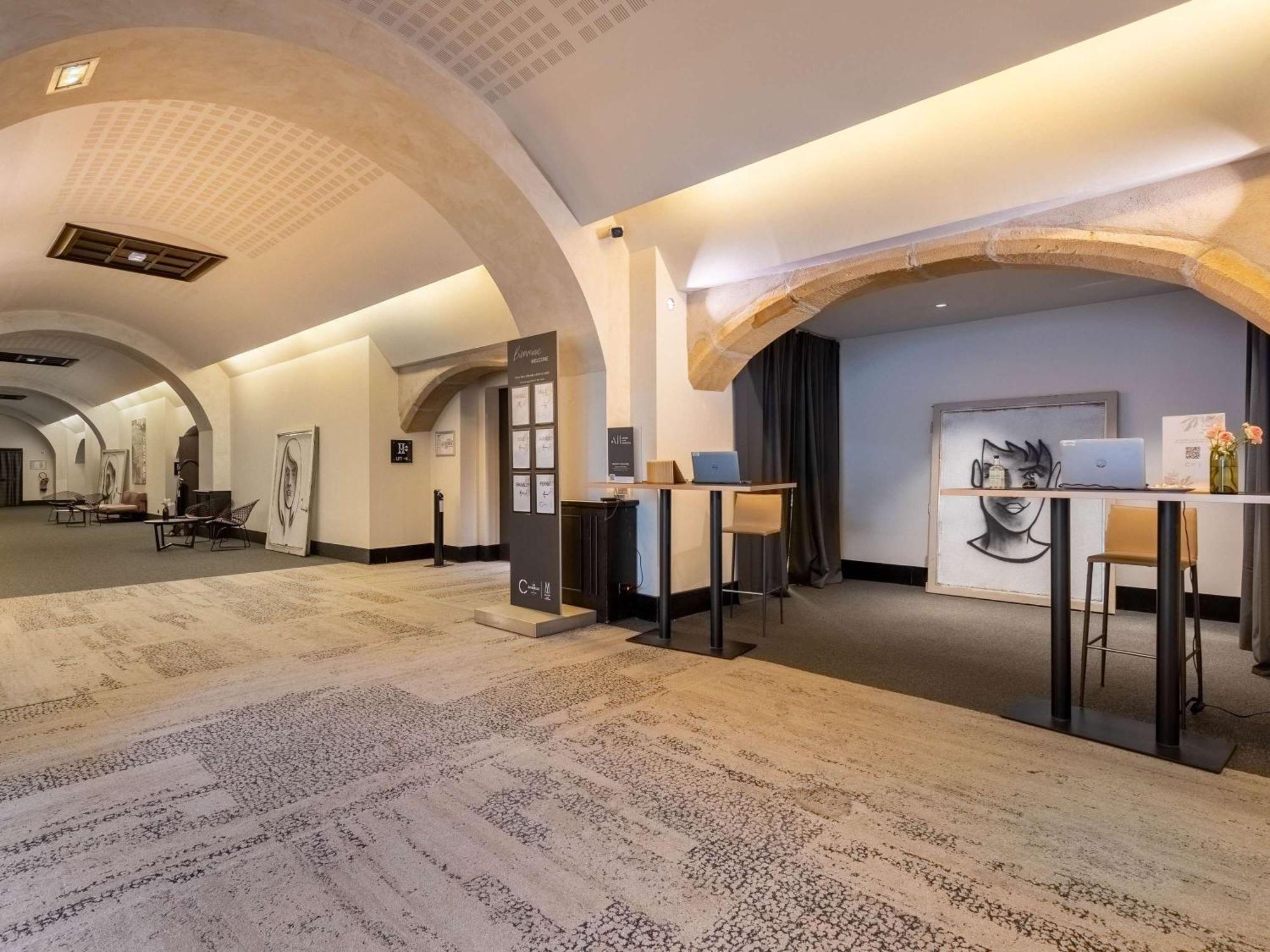 Hotel La Citadelle Mgallery 4*